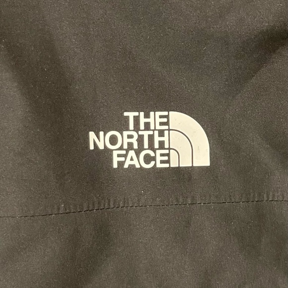The North Face Women's Dryzzle FUTURELIGHT™ Jacket, size L - Picture 4 of 7